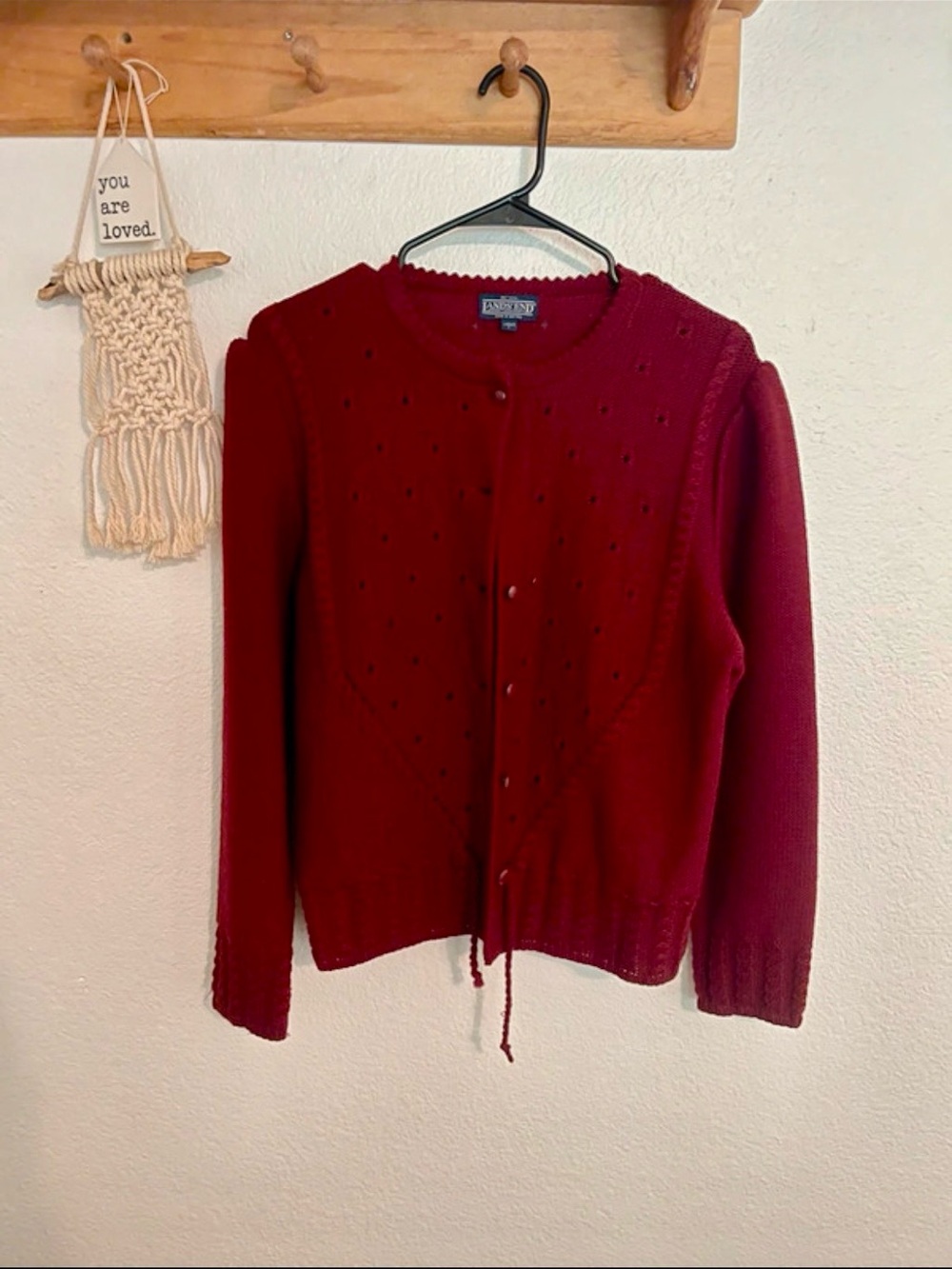 Lands End vintage  Women's Red Button-Front 100%wool Knit Cardigan Sweater